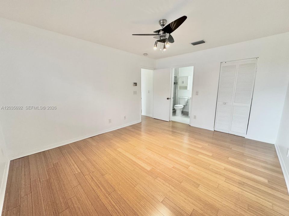 For Rent: $3,250 (3 beds, 2 baths, 1648 Square Feet)