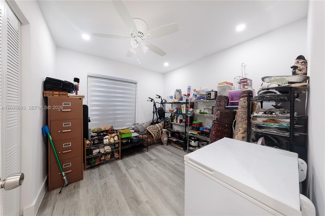 En Renta: $4,200 (4 camas, 3 baños, 1411 Pies cuadrados)