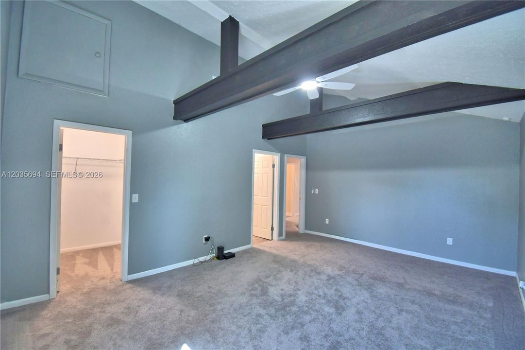 En Venta: $275,000 (3 camas, 2 baños, 0 Pies cuadrados)