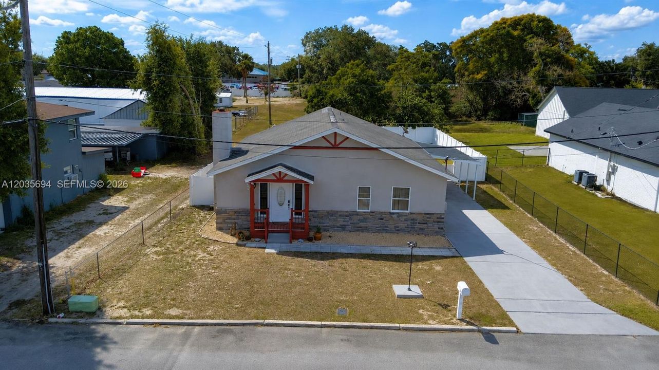 En Venta: $275,000 (3 camas, 2 baños, 0 Pies cuadrados)