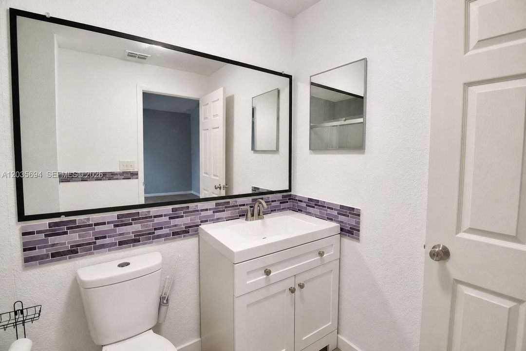 En Venta: $275,000 (3 camas, 2 baños, 0 Pies cuadrados)