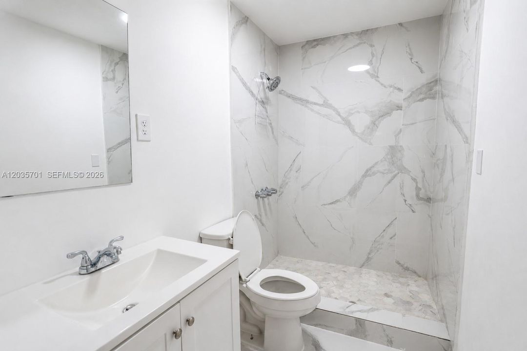 For Sale: $695,000 (7 beds, 2 baths, 2344 Square Feet)