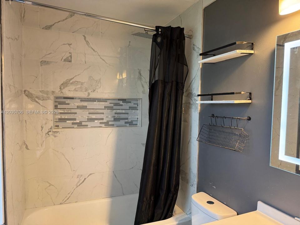 For Sale: $545,000 (4 beds, 2 baths, 1266 Square Feet)