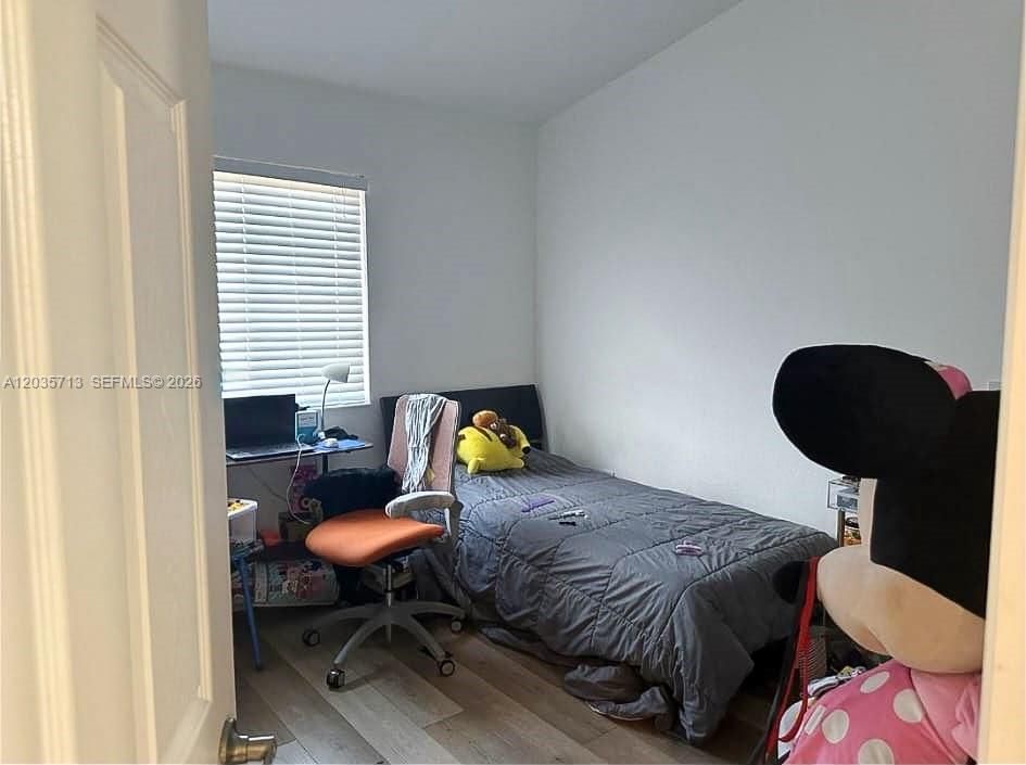 For Rent: $2,100 (2 beds, 2 baths, 817 Square Feet)
