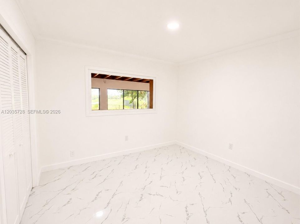 En Renta: $5,900 (3 camas, 2 baños, 2141 Pies cuadrados)