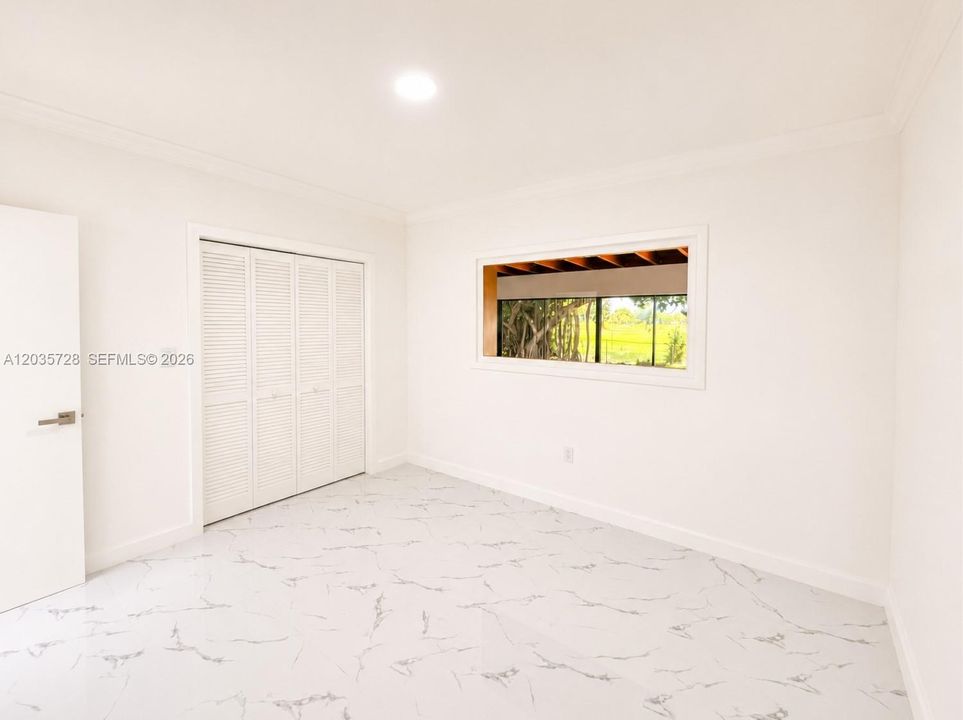 En Renta: $5,900 (3 camas, 2 baños, 2141 Pies cuadrados)