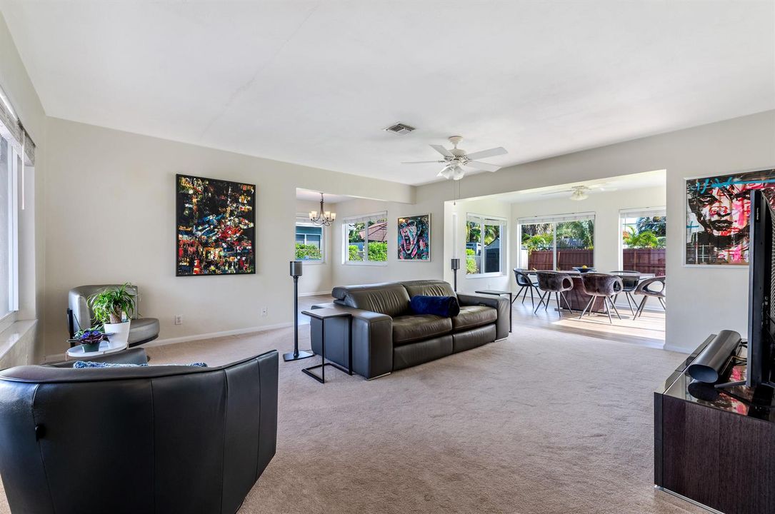 1777NE46thStOaklandPark-6