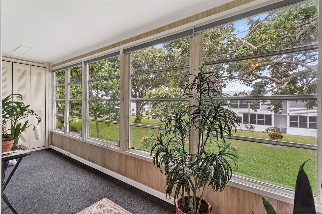 screened lanai
