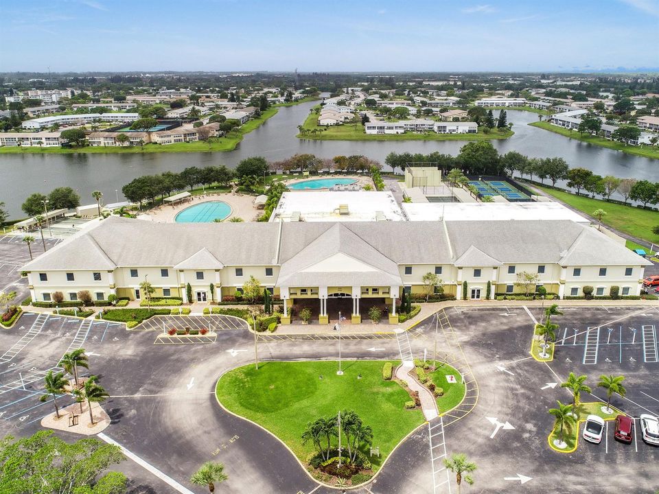 CenturyVillageAmenities(1)