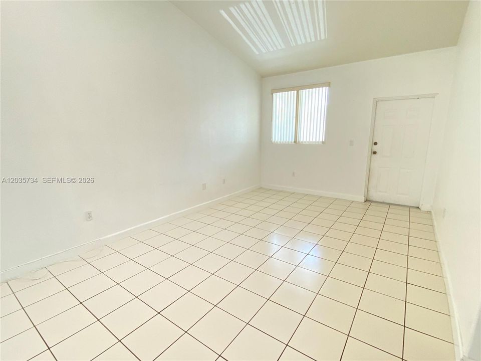 En Renta: $1,900 (3 camas, 2 baños, 1182 Pies cuadrados)