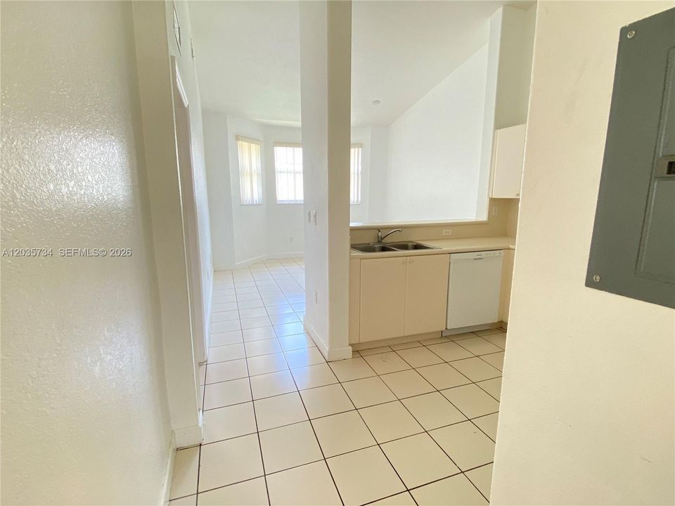 En Renta: $1,900 (3 camas, 2 baños, 1182 Pies cuadrados)