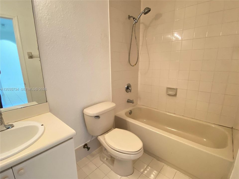 En Renta: $1,900 (3 camas, 2 baños, 1182 Pies cuadrados)