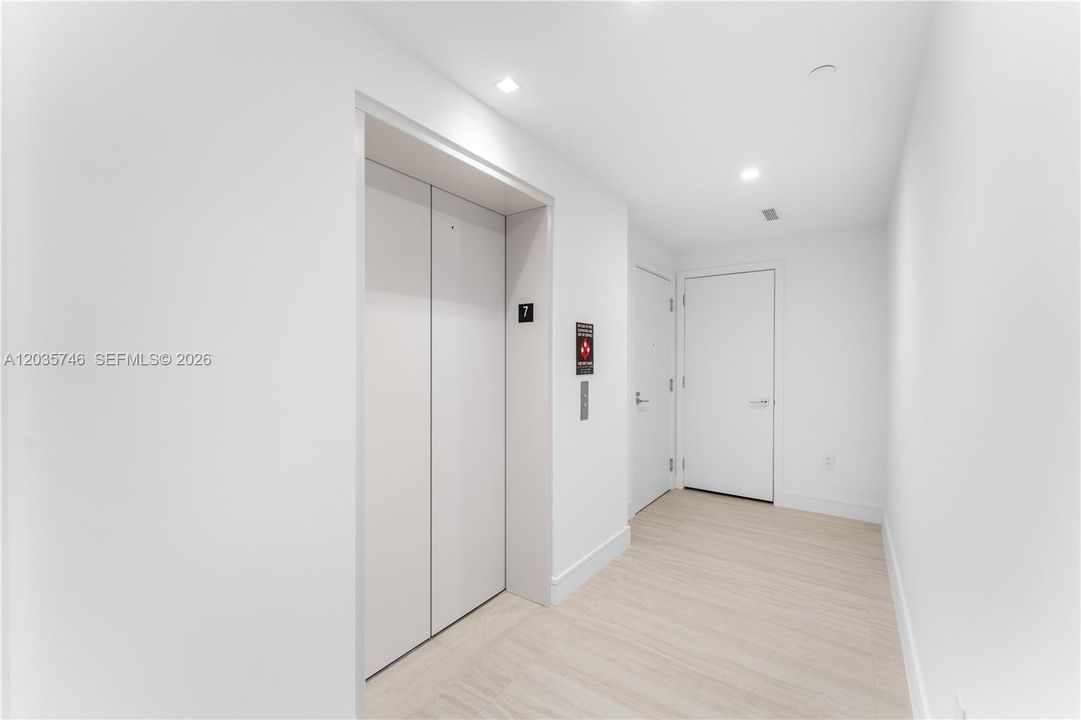 For Rent: $10,500 (3 beds, 4 baths, 2130 Square Feet)