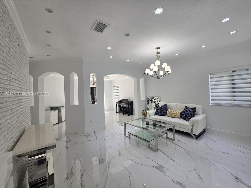 For Sale: $1,079,000 (4 beds, 2 baths, 2517 Square Feet)