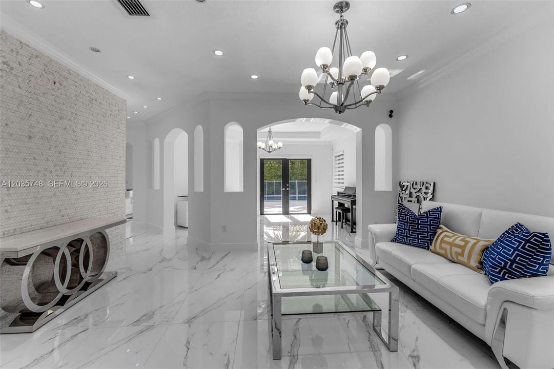 For Sale: $1,079,000 (4 beds, 2 baths, 2517 Square Feet)