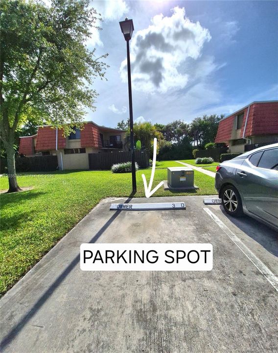 For Rent: $2,600 (2 beds, 2 baths, 1302 Square Feet)
