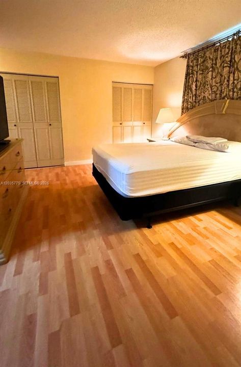 For Sale: $225,000 (2 beds, 2 baths, 1144 Square Feet)