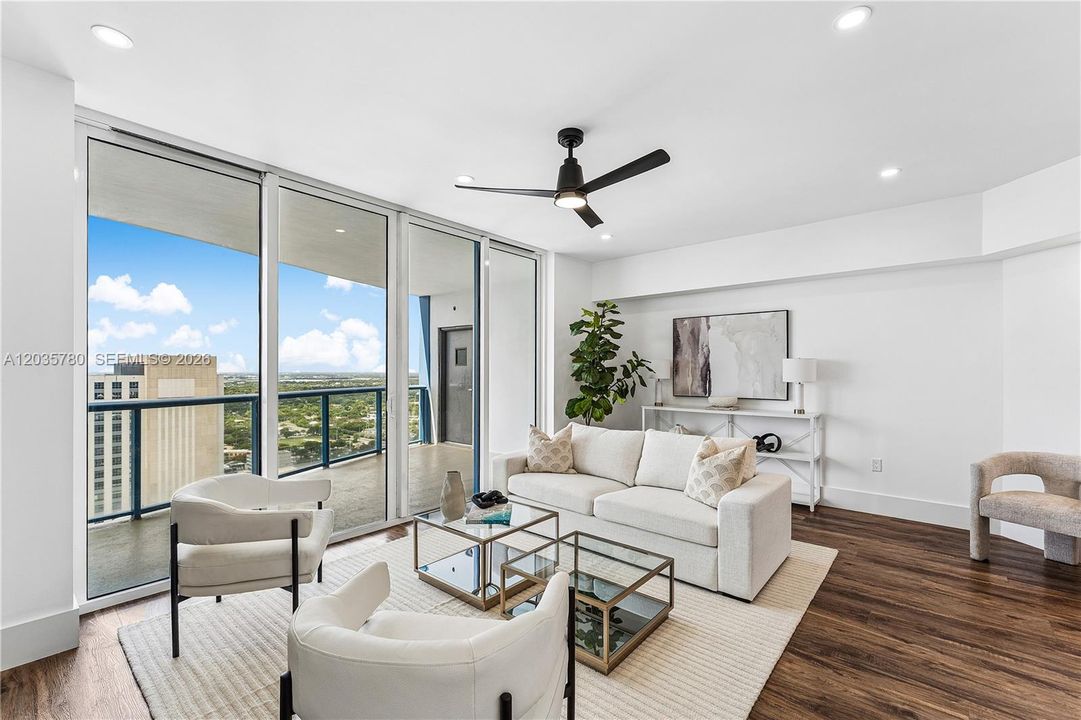 For Sale: $1,699,999 (2 beds, 2 baths, 1869 Square Feet)