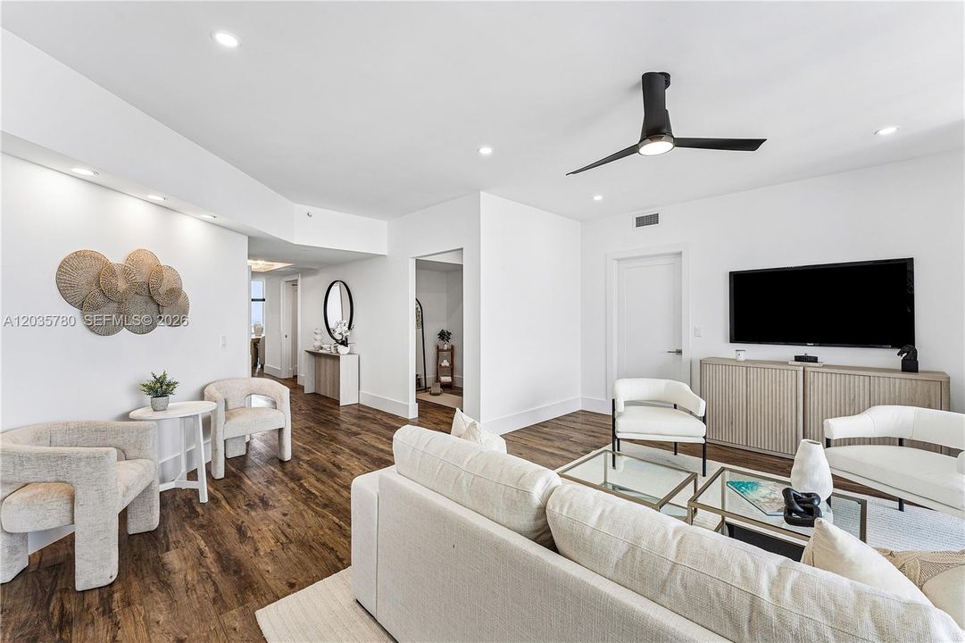 For Sale: $1,699,999 (2 beds, 2 baths, 1869 Square Feet)