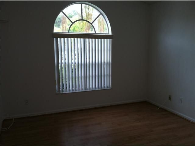 Room2