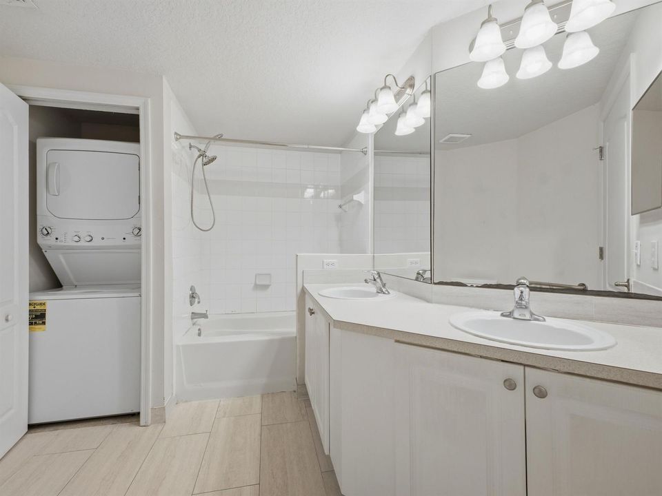 Bathroom - Laundry