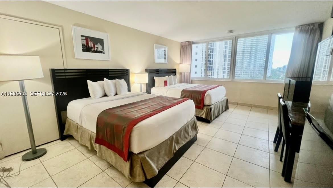 For Sale: $120,000 (0 beds, 1 baths, 360 Square Feet)