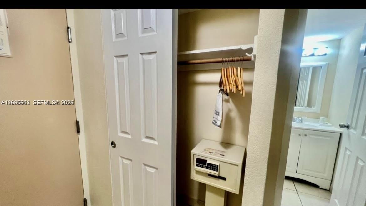 For Sale: $120,000 (0 beds, 1 baths, 360 Square Feet)