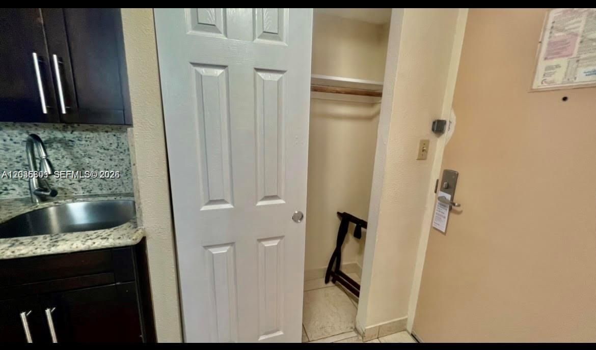 For Sale: $120,000 (0 beds, 1 baths, 360 Square Feet)