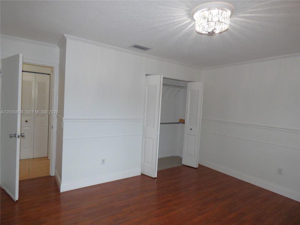 For Rent: $3,590 (3 beds, 2 baths, 1505 Square Feet)