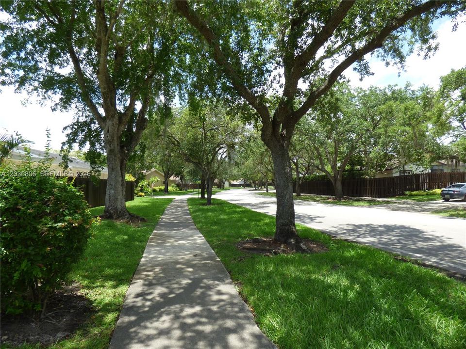 For Rent: $3,590 (3 beds, 2 baths, 1505 Square Feet)