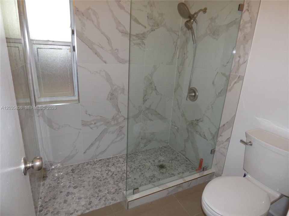 For Rent: $3,590 (3 beds, 2 baths, 1505 Square Feet)