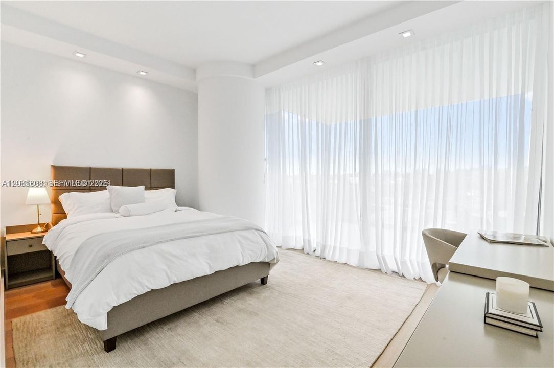 For Rent: $24,000 (2 beds, 2 baths, 1704 Square Feet)