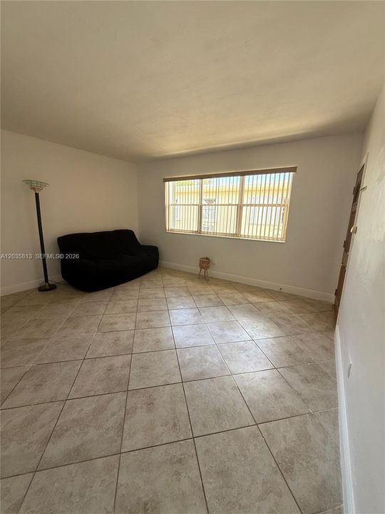 В аренду: $2,850 (3 спален, 2 ванн, 1150 Квадратных фут)