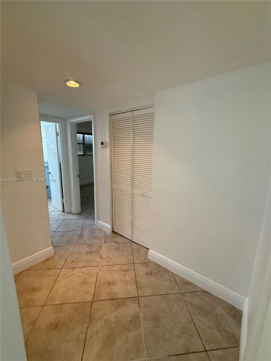 В аренду: $2,850 (3 спален, 2 ванн, 1150 Квадратных фут)