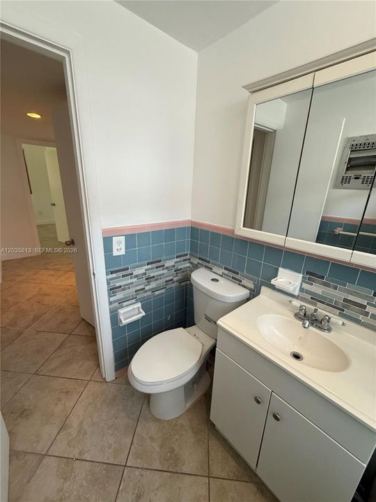 В аренду: $2,850 (3 спален, 2 ванн, 1150 Квадратных фут)