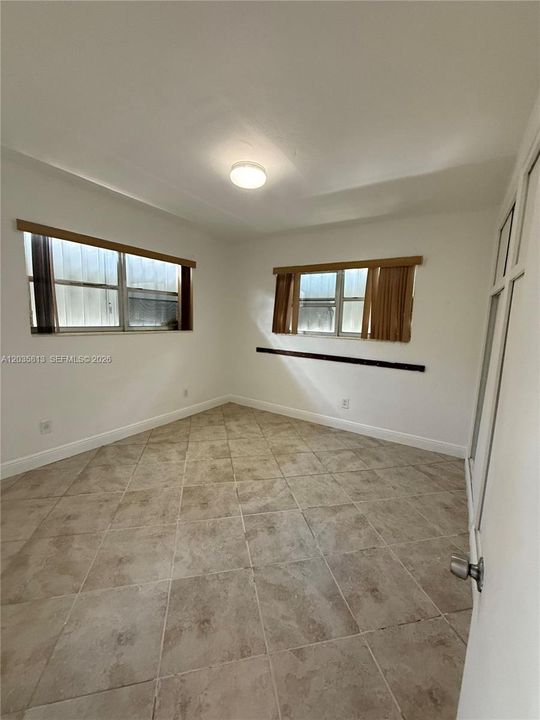 В аренду: $2,850 (3 спален, 2 ванн, 1150 Квадратных фут)