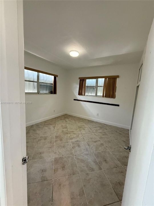 В аренду: $2,850 (3 спален, 2 ванн, 1150 Квадратных фут)