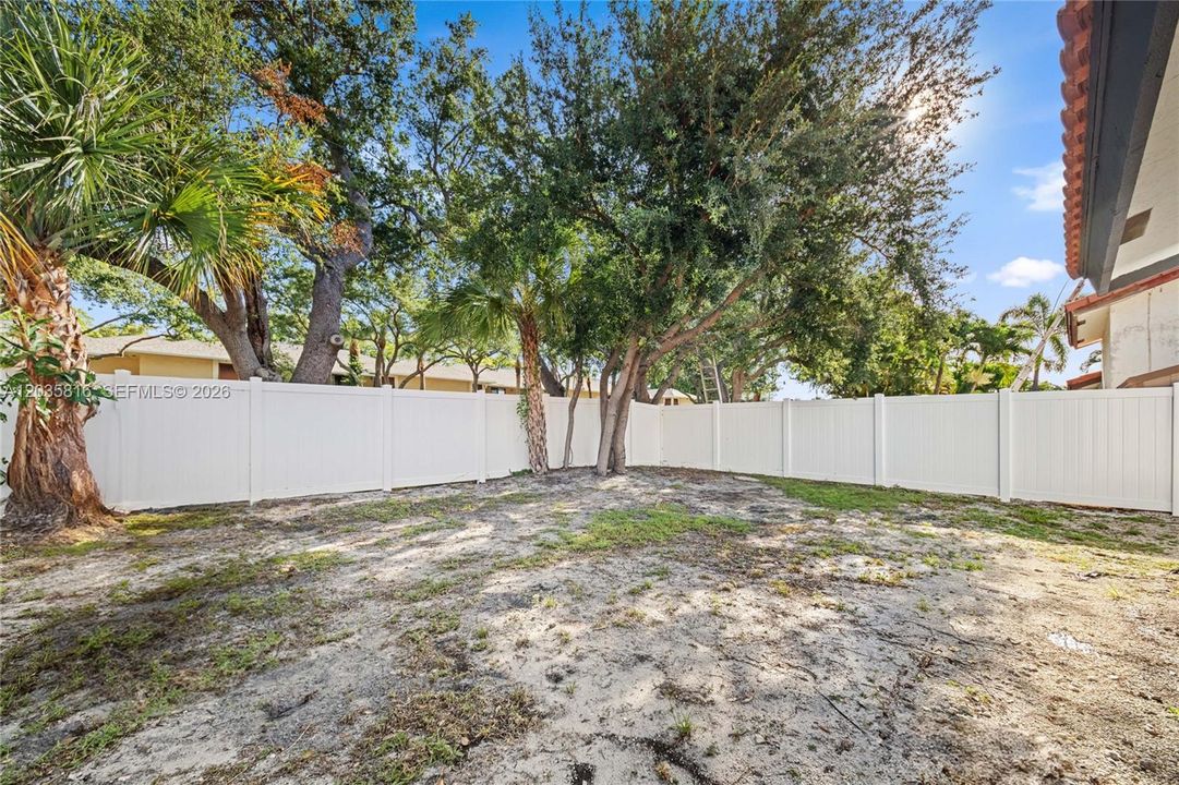 En Venta: $450,000 (2 camas, 2 baños, 1219 Pies cuadrados)
