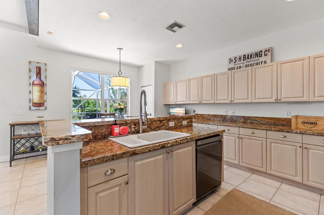 Kitchen 1