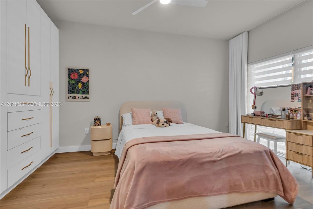 En Venta: $550,000 (3 camas, 2 baños, 1710 Pies cuadrados)