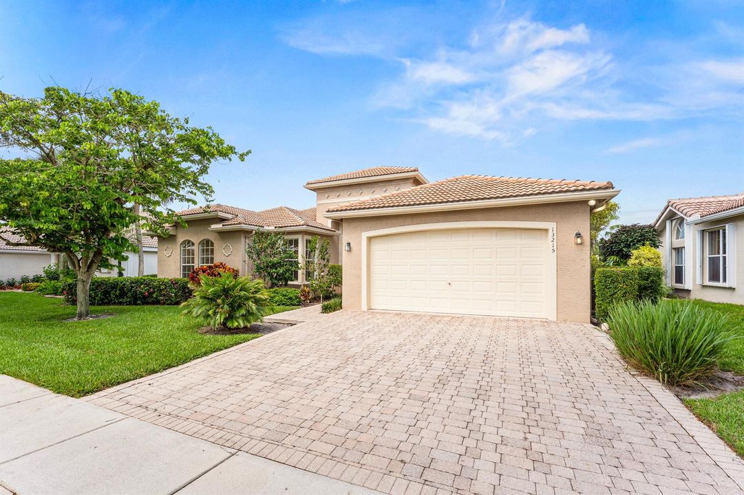 003-13215AlhambraLakeCircle-DelrayBeach-
