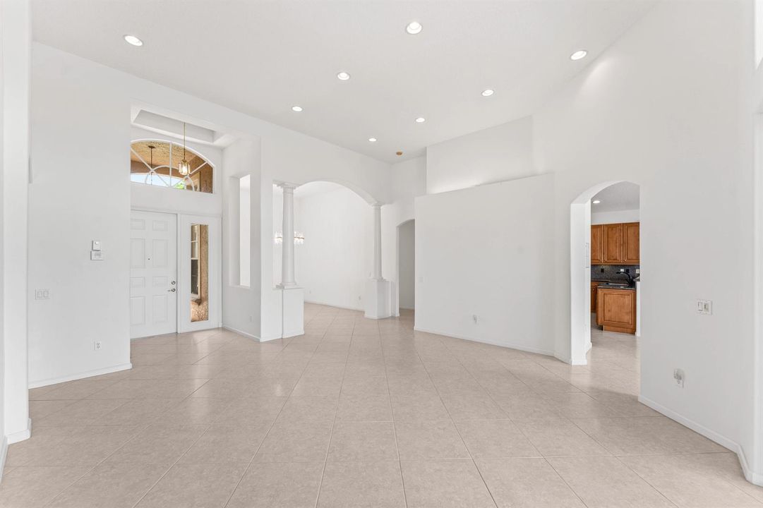 018-13215AlhambraLakeCircle-DelrayBeach-