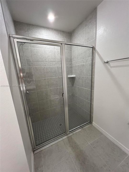 For Sale: $329,900 (4 beds, 2 baths, 1865 Square Feet)