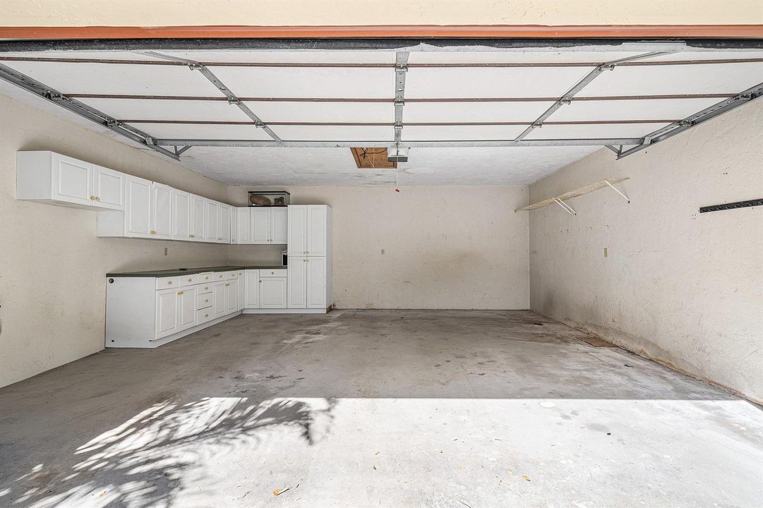 030-16VíaLago-BoyntonBeach-FL-33435-SMAL