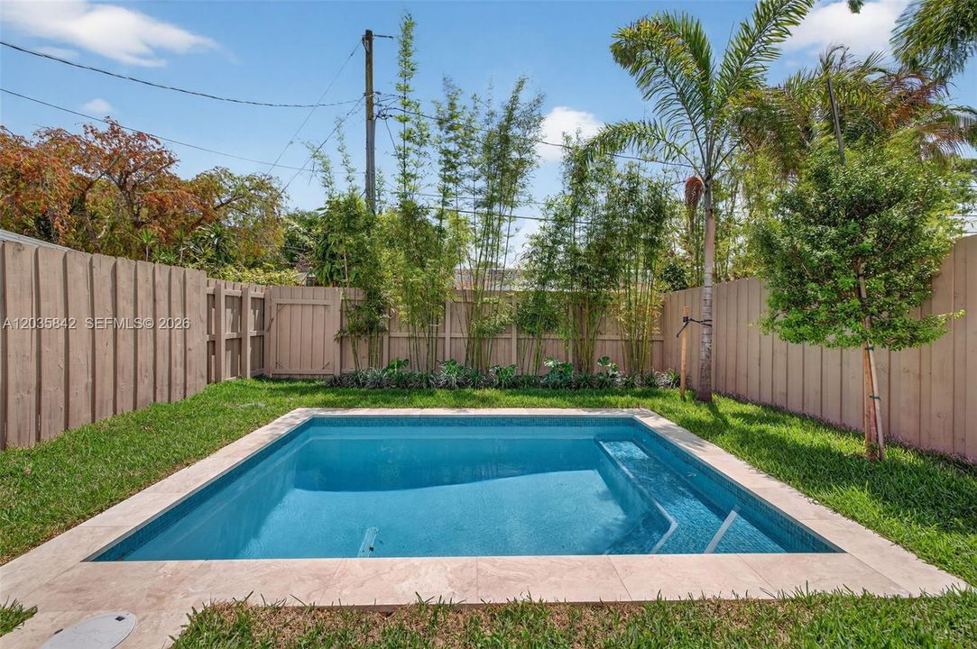 For Sale: $1,525,000 (4 beds, 4 baths, 2619 Square Feet)