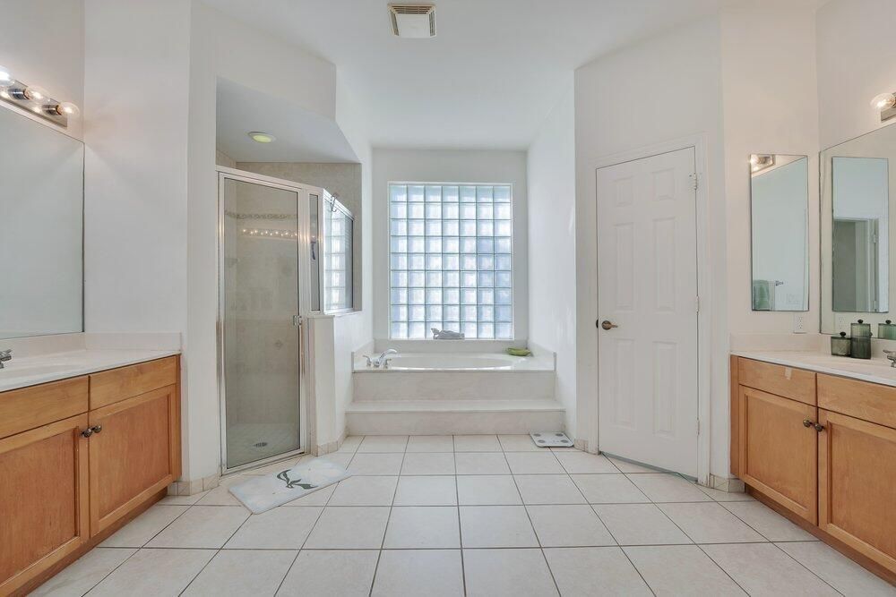 016_trevisuality_5005_nw_57th_terr-16_89