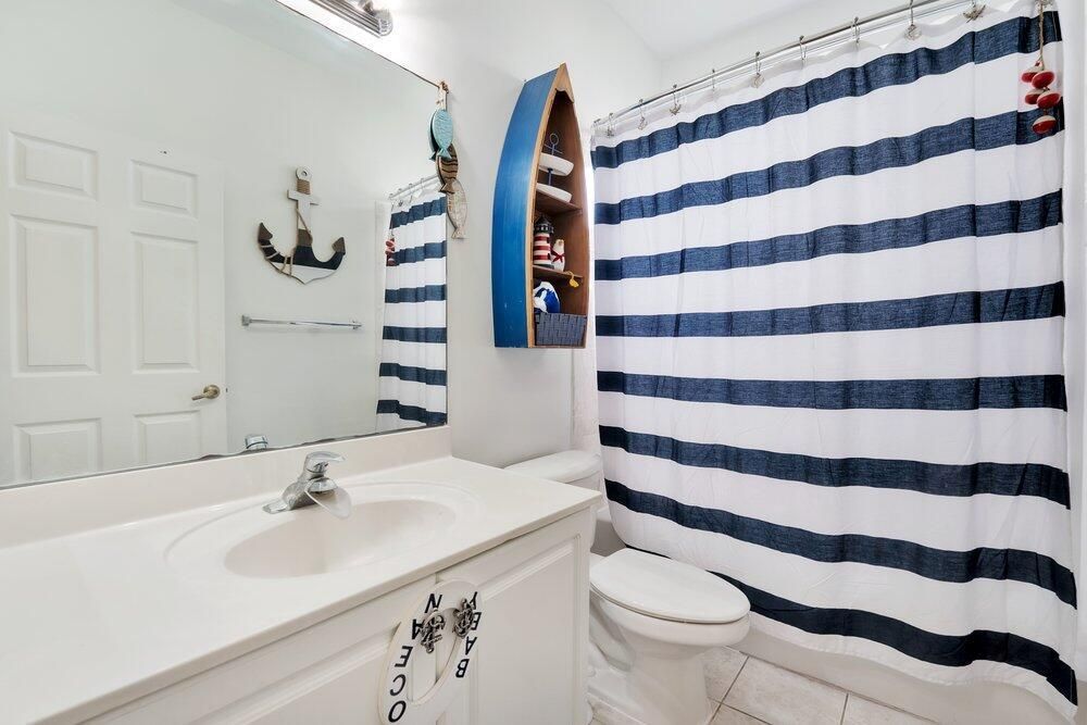 022_trevisuality_5005_nw_57th_terr-22_21