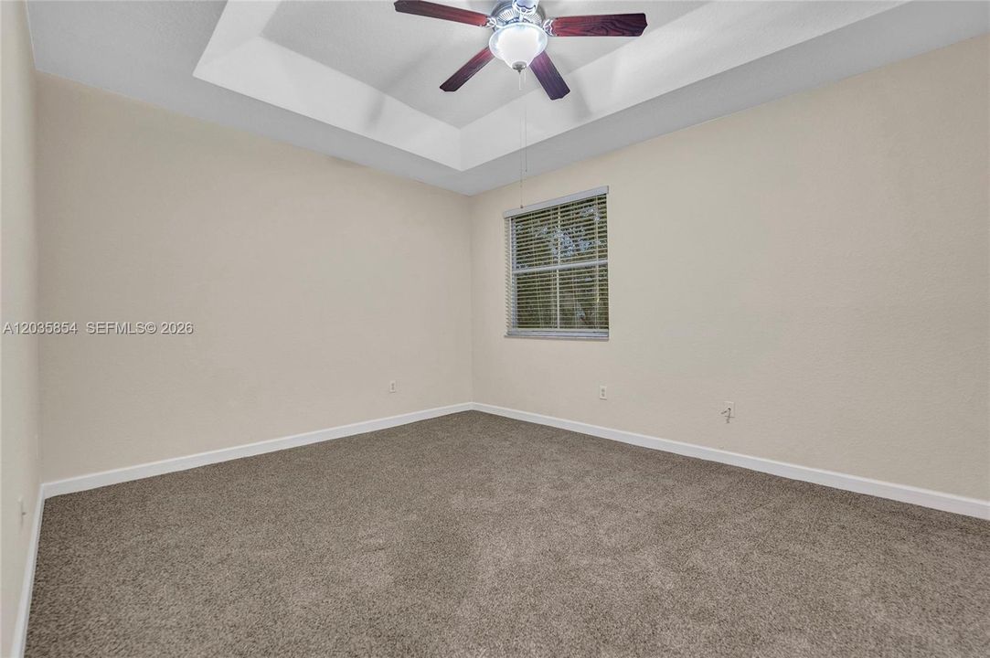 For Sale: $364,999 (4 beds, 3 baths, 1965 Square Feet)