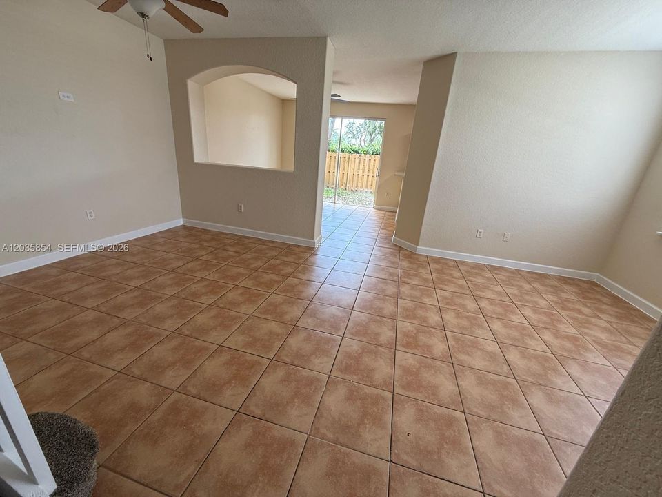 For Sale: $364,999 (4 beds, 3 baths, 1965 Square Feet)
