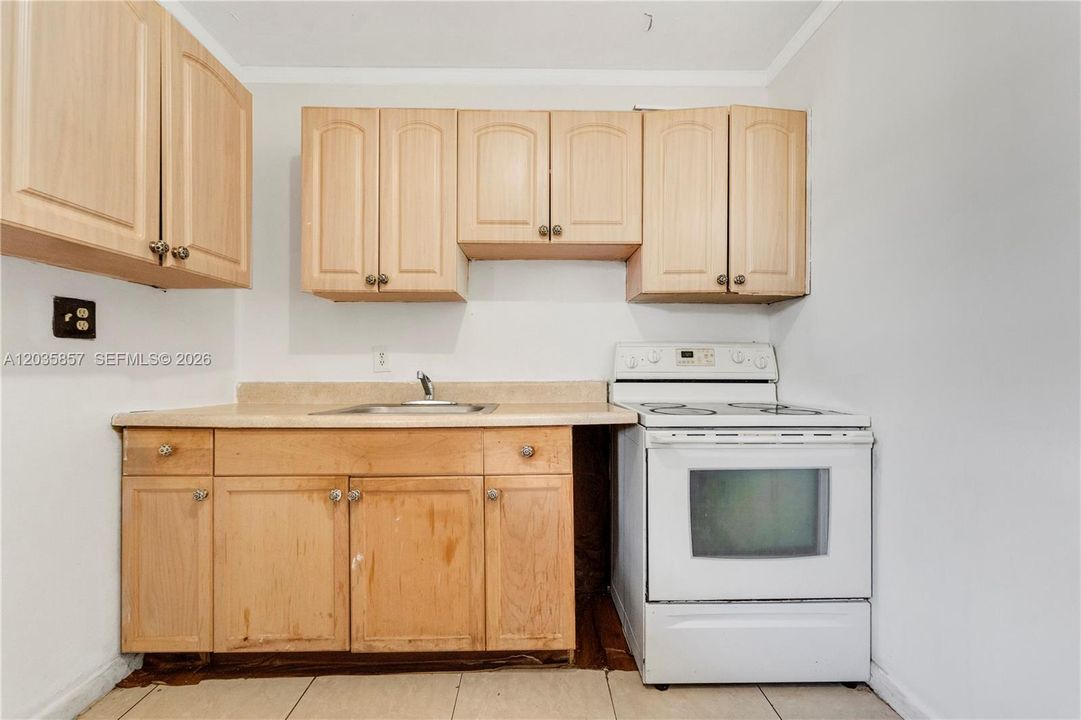 For Sale: $2,600,000 (0 beds, 0 baths, 13990 Square Feet)